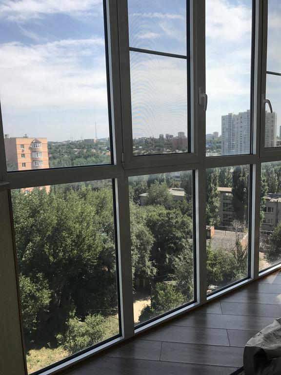 Apartment On Avtomobilnyy Pereulok Rostov-sur-le-Don Extérieur photo